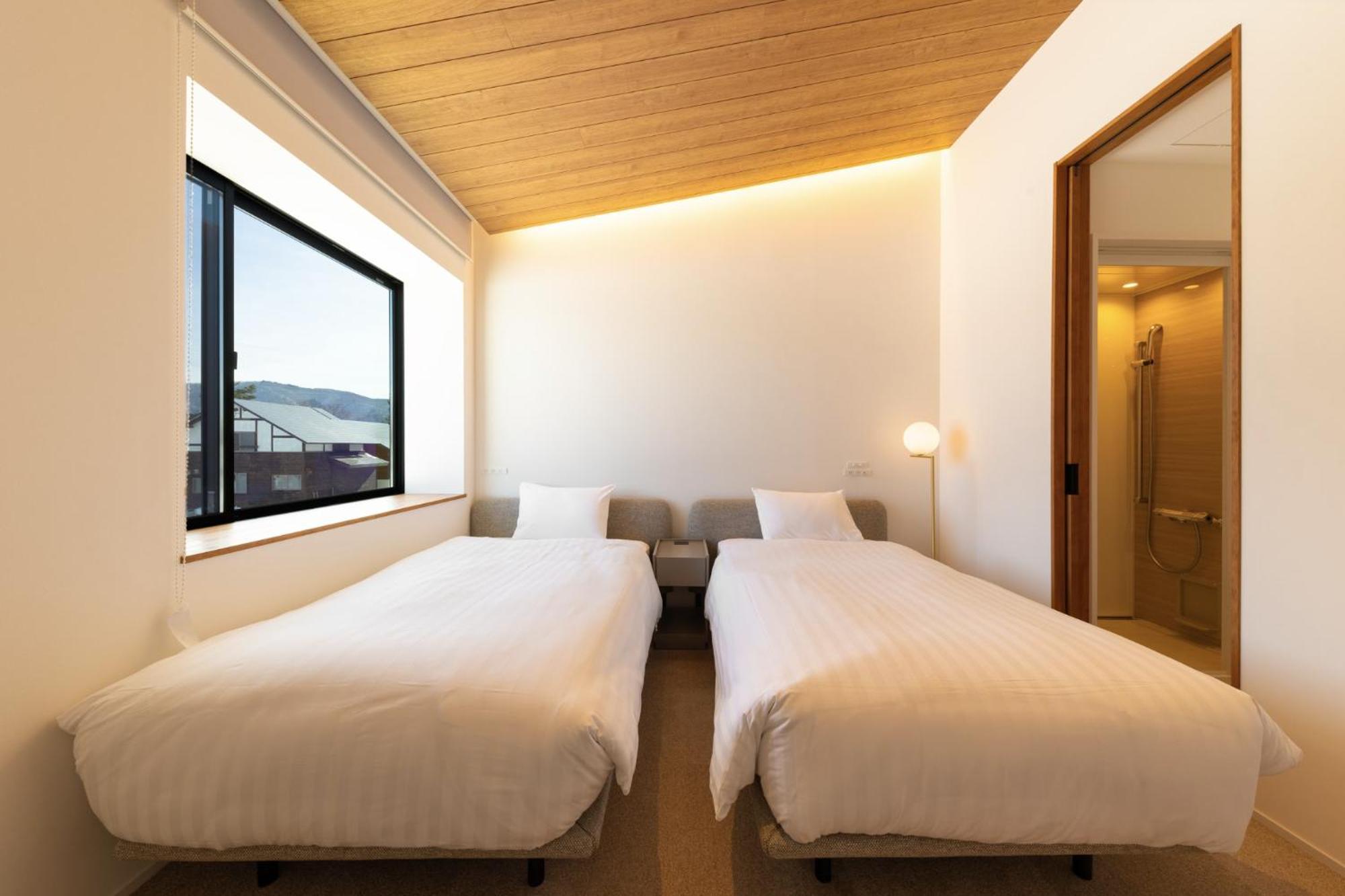 Hakuba Amber Resort Bagian luar foto